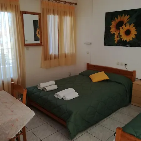 Apartment Rappos Studios *